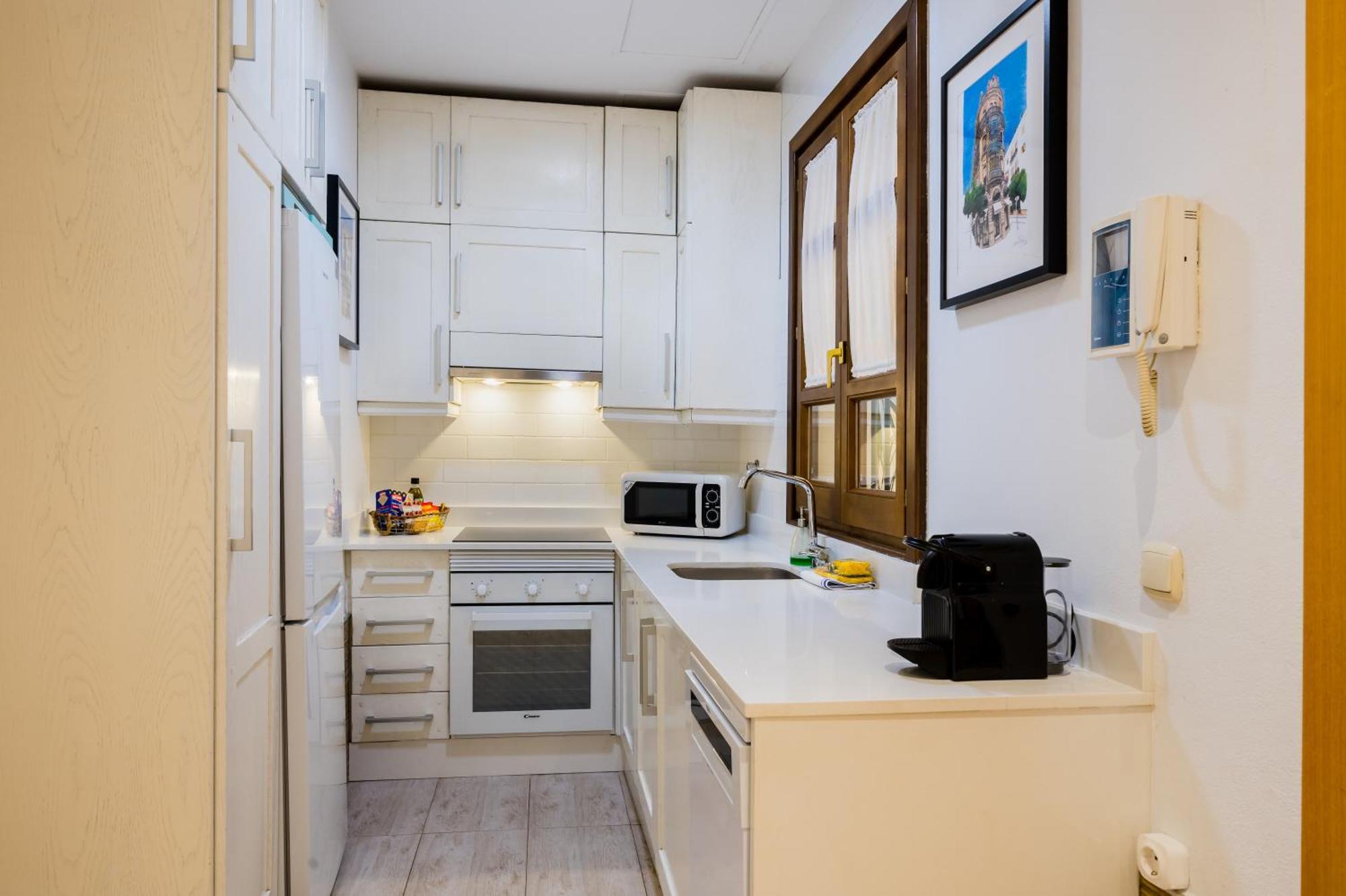 Beautiful And Cozy- 1Bd 1Bth- Arenal Center Διαμέρισμα Σεβίλλη Εξωτερικό φωτογραφία