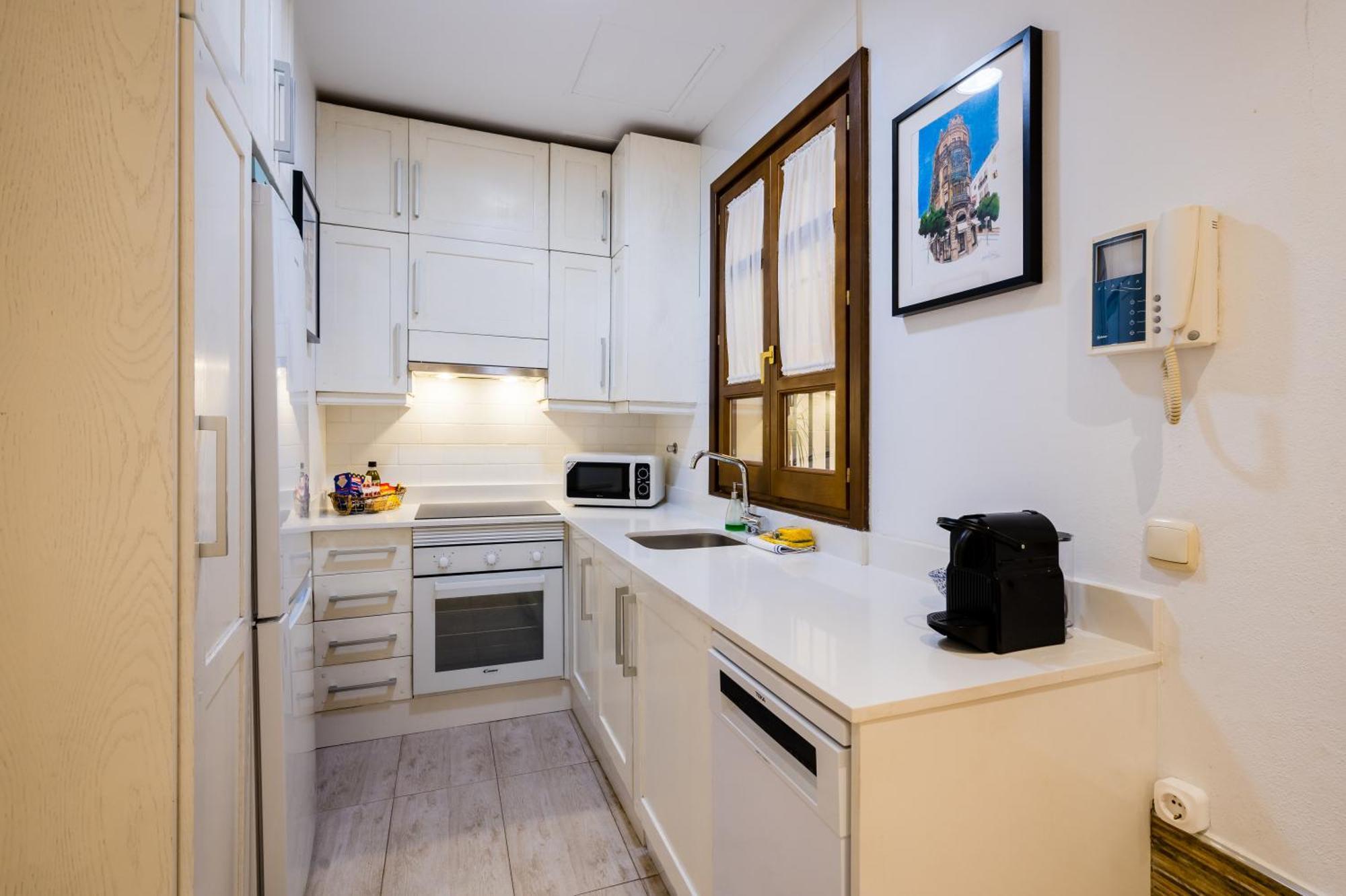Beautiful And Cozy- 1Bd 1Bth- Arenal Center Διαμέρισμα Σεβίλλη Εξωτερικό φωτογραφία