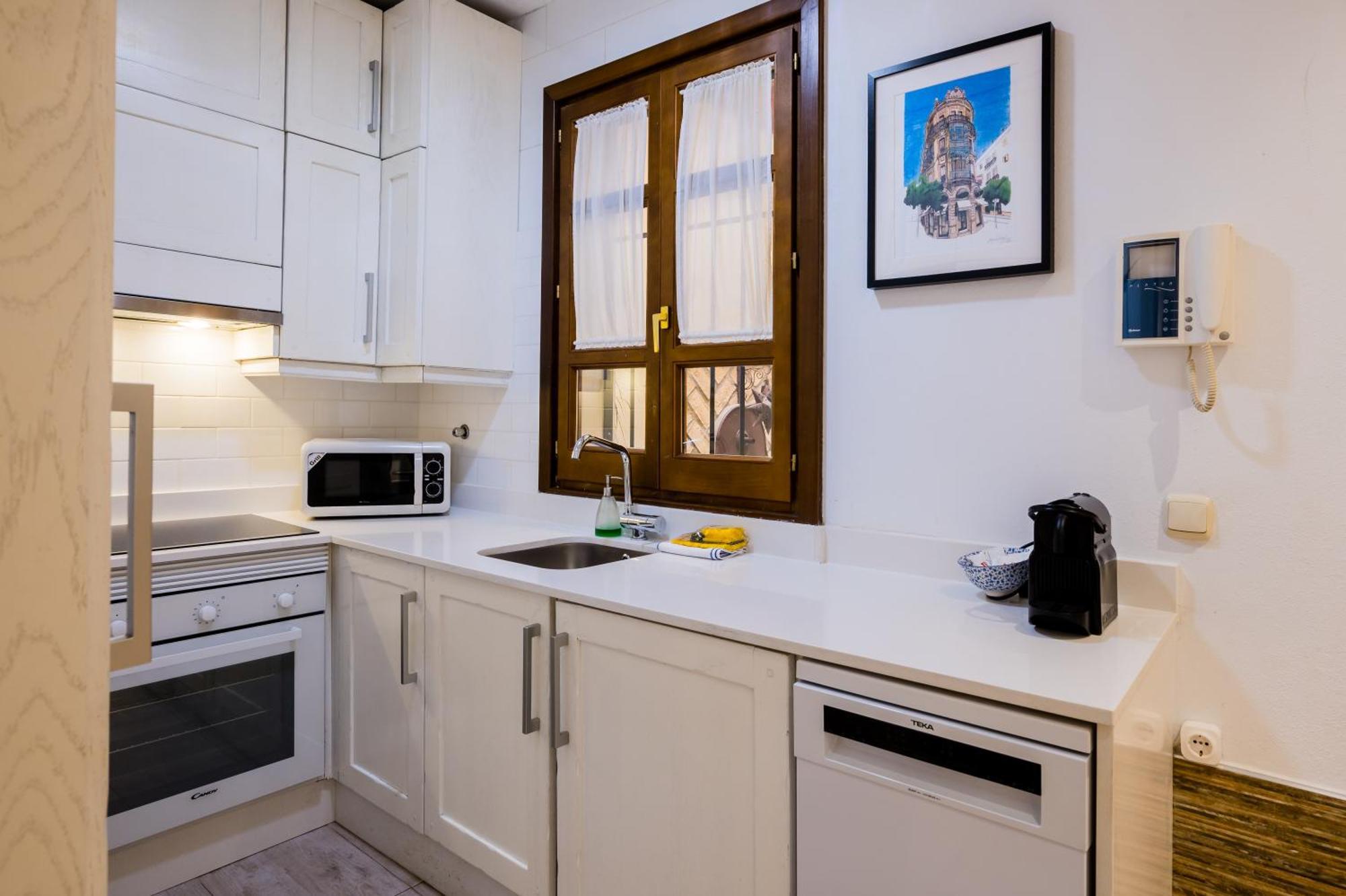 Beautiful And Cozy- 1Bd 1Bth- Arenal Center Διαμέρισμα Σεβίλλη Εξωτερικό φωτογραφία