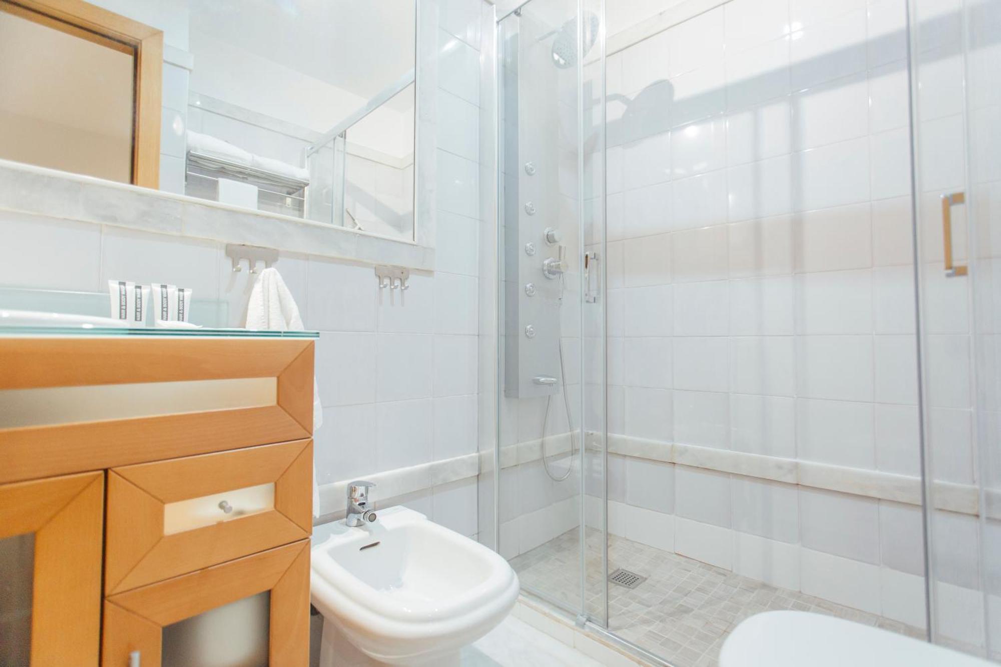 Beautiful And Cozy- 1Bd 1Bth- Arenal Center Διαμέρισμα Σεβίλλη Εξωτερικό φωτογραφία