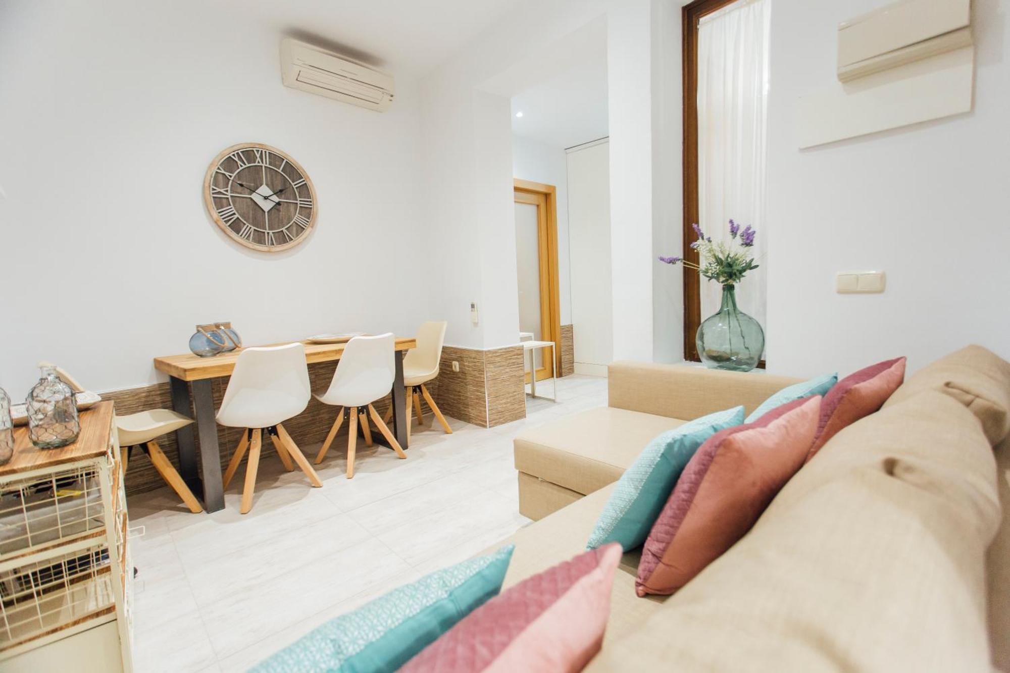 Beautiful And Cozy- 1Bd 1Bth- Arenal Center Διαμέρισμα Σεβίλλη Εξωτερικό φωτογραφία