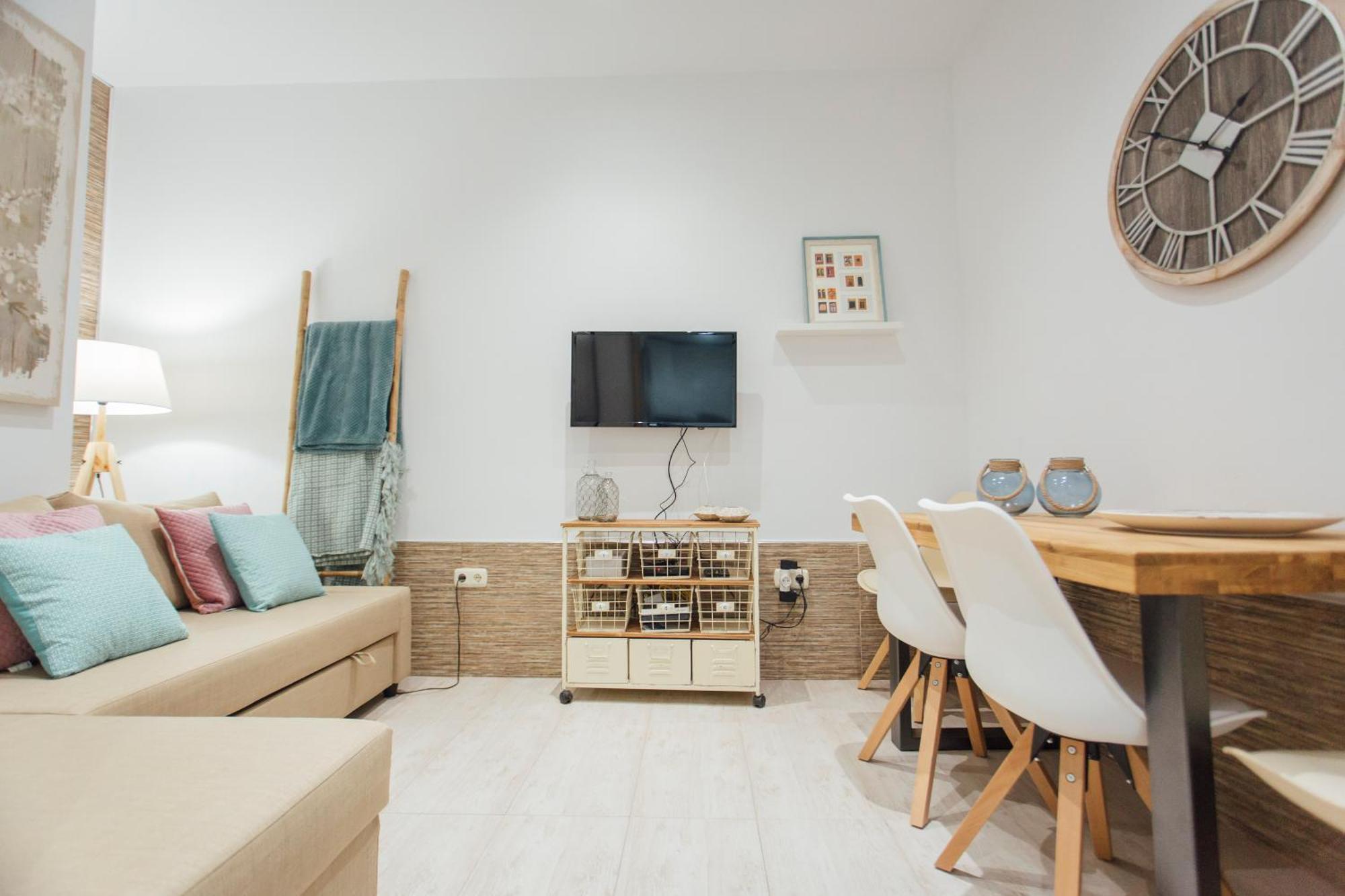 Beautiful And Cozy- 1Bd 1Bth- Arenal Center Διαμέρισμα Σεβίλλη Εξωτερικό φωτογραφία